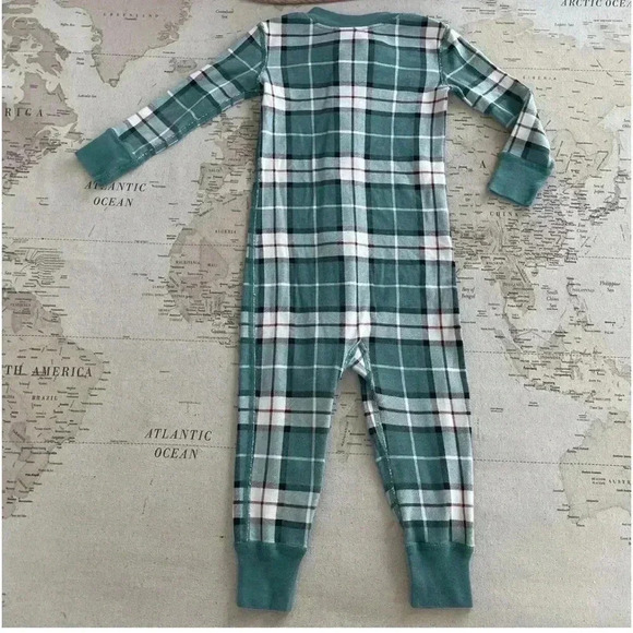 HA Green Plaid Pajamas Size 2T - Picture 4 of 4